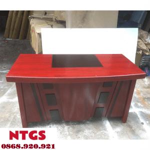 ban giam doc 1m4 khong hoc tu