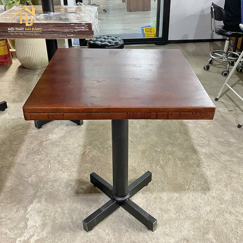 Bàn Cafe Chân Sắt Mặt Gỗ Giá Xưởng ban-cafe-chan-hoa-tien Bàn Cafe Chân Sắt Mặt Gỗ Giá Xưởng