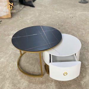 ban sofa trang den 1