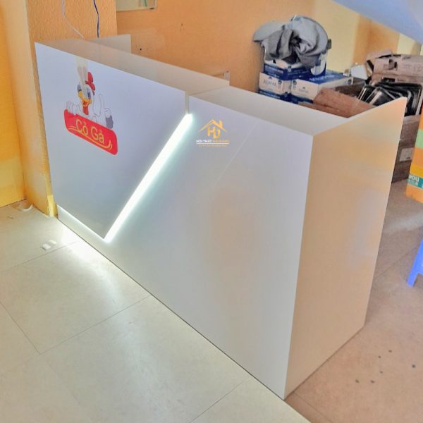 Thi Công Quầy Và Tủ Trưng Bày Cho Cửa Hàng