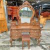 Bàn Trang Điểm Gỗ Phong Cách Cổ Điển Độc Đáo 