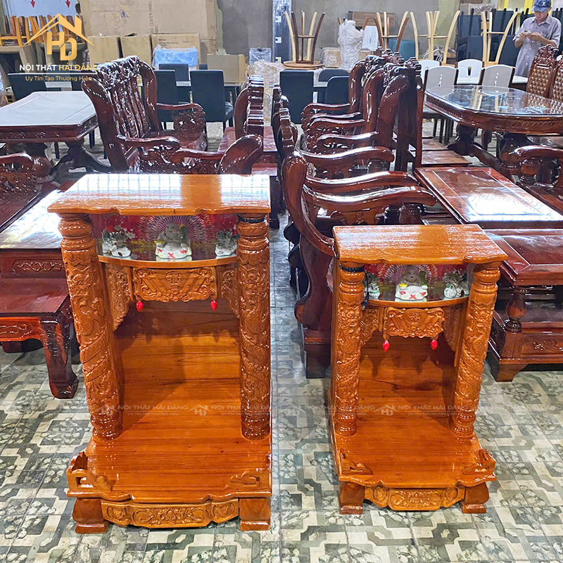 ban-tho-ong-dia Bàn Thờ Ông Địa Gỗ Xoan Cột Chạm Rồng Độc Đáo