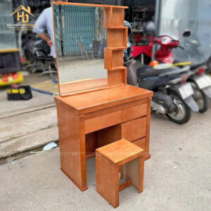 ban trang diem 10