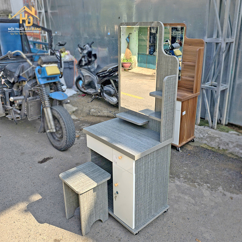 Bàn Trang Điểm Gỗ MDF Hiện Đại (Nhiều Mẫu) ban-trang-diem-go-mdf-8 Bàn Trang Điểm Gỗ MDF Hiện Đại (Nhiều Mẫu)