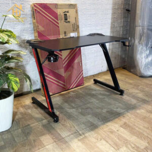 Bàn Làm Việc Kiểu Chân Chữ Z Siêu Chắc Chắn 3 ghe chu z 3