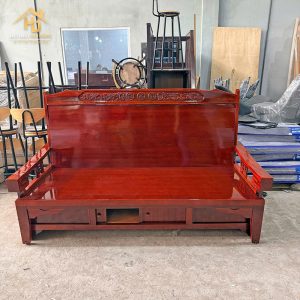 Trường Kỷ Gỗ Quỷnh 1m2 x 2m Chạm Hoa Văn