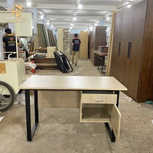 Bàn Làm Việc Gỗ Chân Chữ U Có Hộc Tủ Hiện Đại 3 ban lam viec 28