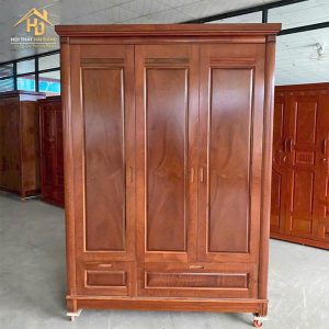 Tủ Quần Áo Gỗ Xoan Đào Chạm Hoa Văn Độc Đáo