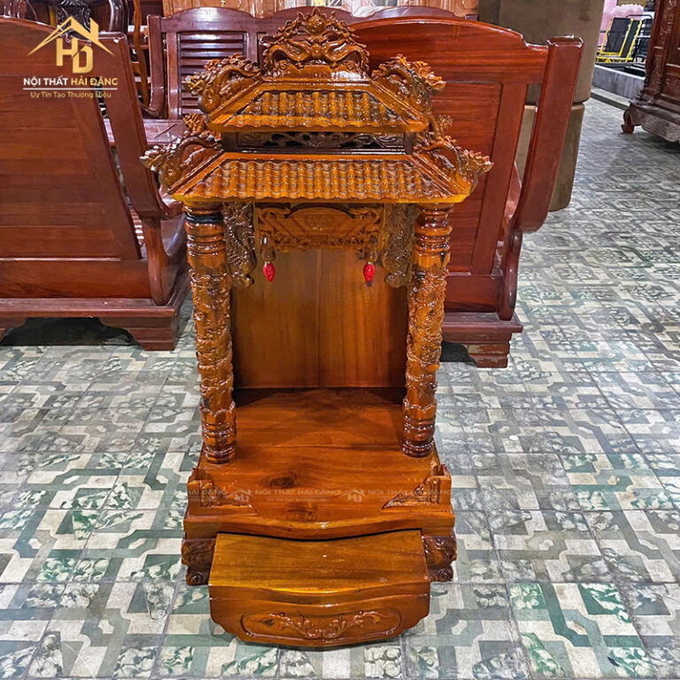 bàn thờ mái chùa
