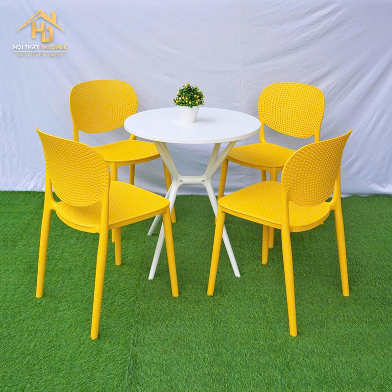 ghe-nhua-duc-4 Bộ Bàn Ghế Cafe Tròn Nhựa Đúc Hiện Đại (Nhiều Màu)