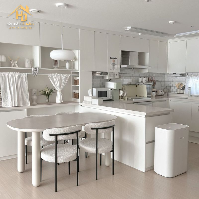 lựa chọn bàn ăn phù hợp với không gian