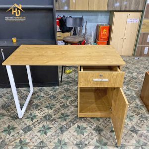 Bàn Làm Việc Chân Sắt Chữ U Có Hộc Đóng Mới 2 ban lam viec 22