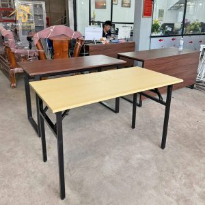 Bàn Làm Việc Chân Gấp Gọn, Dễ Di Chuyển 2 ban lam viec gap gon 1