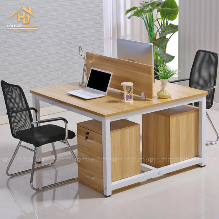 cum-ban-lam-viec-hinh-vuong Cụm bàn làm việc văn phòng 2-6 người hiện đại, giá rẻ