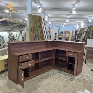 Quầy Lễ Tân Góc L Vuông Màu Gỗ Nâu Phối Trắng 3 quay le tan goc l 5