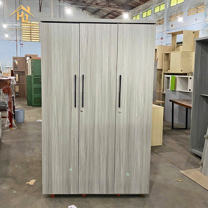 tu-quan-ao-hai-dang-1 Tủ Quần Áo Gỗ 3 Cánh Kèm Ngăn Kéo Và Kệ Bên Trong (Nhiều Màu)