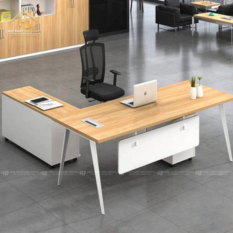 TOP 10 Mẫu Bàn Lãnh Đạo Sang Trọng, Thể Hiện Đẳng Cấp ban-lanh-dao-hien-dai TOP 10 Mẫu Bàn Lãnh Đạo Sang Trọng, Thể Hiện Đẳng Cấp