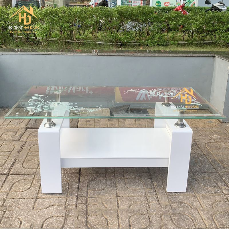 ban-sofa-mat-kinh TOP 10 Mẫu Bàn Trà Kết Hợp Bàn Ăn Được Ưa Chuộng Nhất 2025