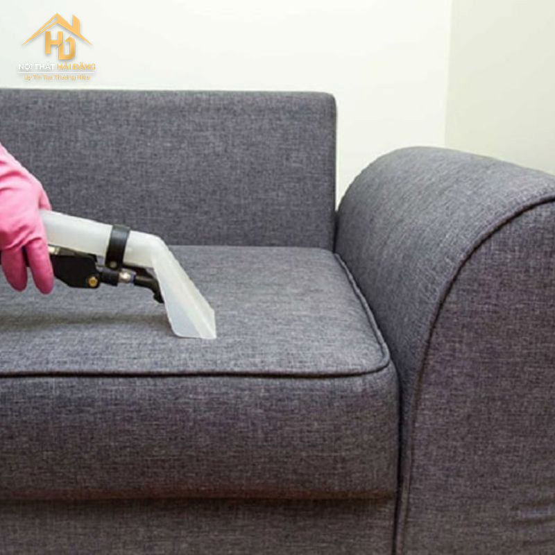 Top 10 Loại Vải Bọc Sofa Tốt Nhất Dành Cho Phòng Khách cach-ve-sinh-sofa Top 10 Loại Vải Bọc Sofa Tốt Nhất Dành Cho Phòng Khách