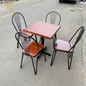 Bộ Bàn Ghế Cafe Gỗ Lưng Tăm Quạt 4 bo cafe 4 ghe 2