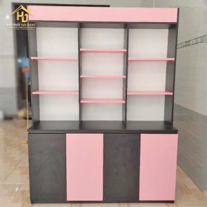 ke trung bay hong den 2