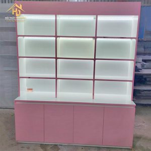 ke trung bay hong led 2