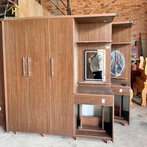 Tủ Quần Áo Gỗ Tích Hợp Bàn Trang Điểm Hiện Đại 7 tu quan ao 3 canh co ban trang diem 1