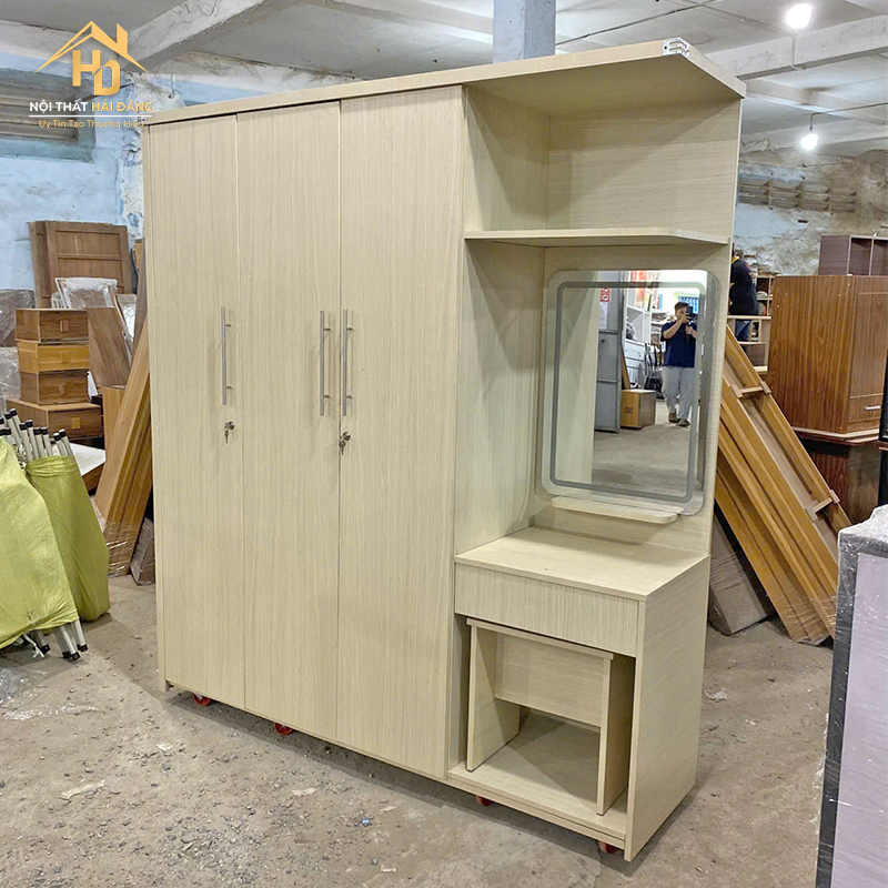 Tủ Quần Áo Gỗ Kèm Bàn Phấn Tiện Lợi tu-quan-ao-kem-ban-phan-5 Tủ Quần Áo Gỗ Kèm Bàn Phấn Tiện Lợi