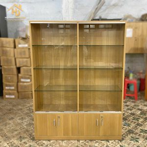 tủ trưng bày có kính