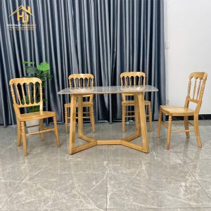 bộ bàn ăn gỗ 4 ghế họa tiết cổ điển