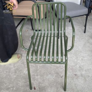 ghế cafe sắt xanh rêu