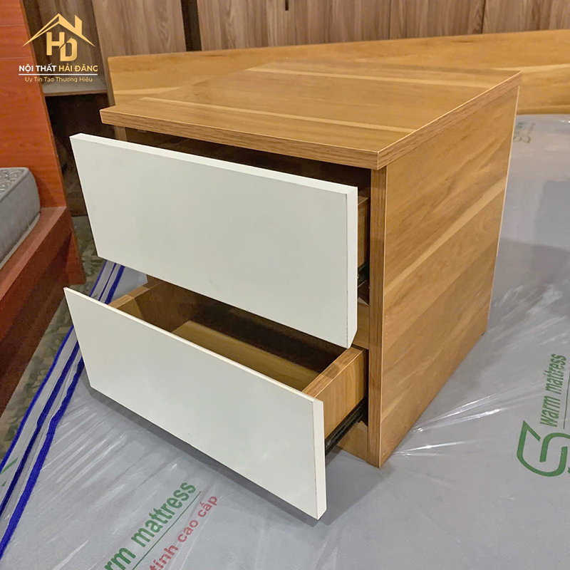 Tab Đầu Giường 2 Ngăn Kéo Gỗ Hiện Đại tab-dau-giuong-vuog-4 Tab Đầu Giường 2 Ngăn Kéo Gỗ Hiện Đại