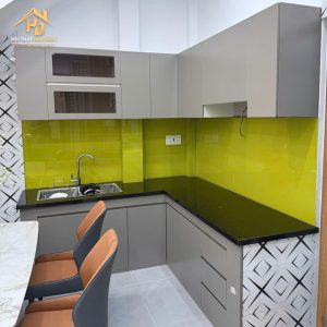 tủ bếp chữ l màu xám