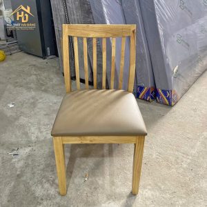 Ghế bàn ăn mặt gỗ tự nhiên