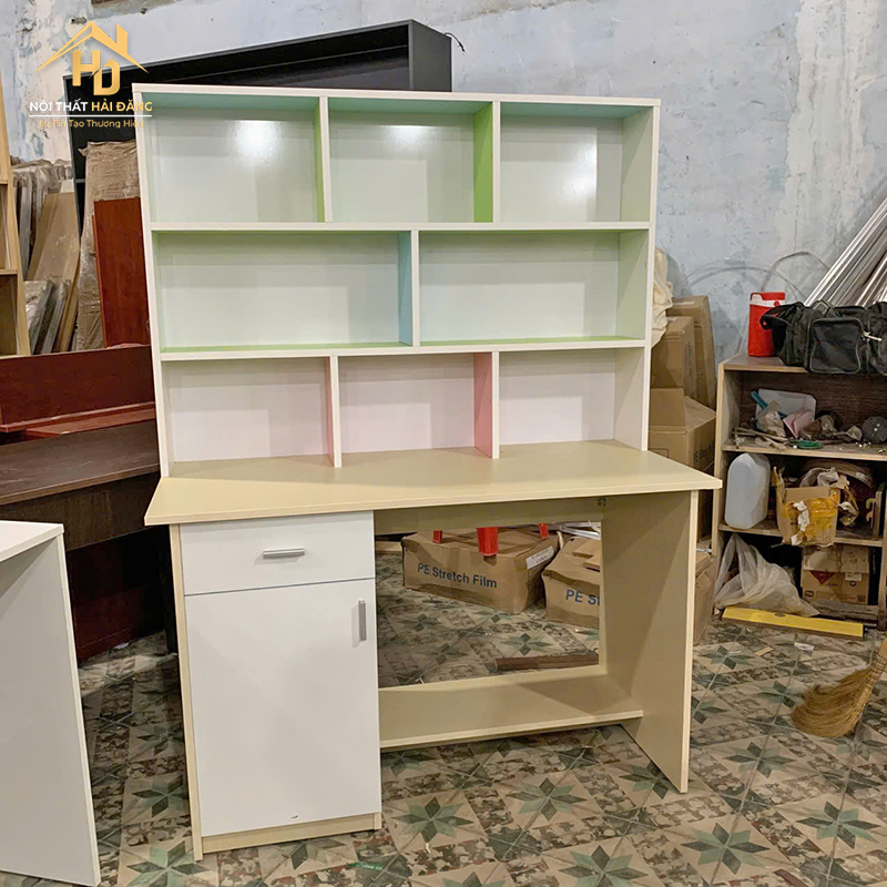 Bàn Học Sinh Kèm Tủ Và Ngăn Kéo Gọn ke-sach-9 Bàn Học Sinh Kèm Tủ Và Ngăn Kéo Gọn