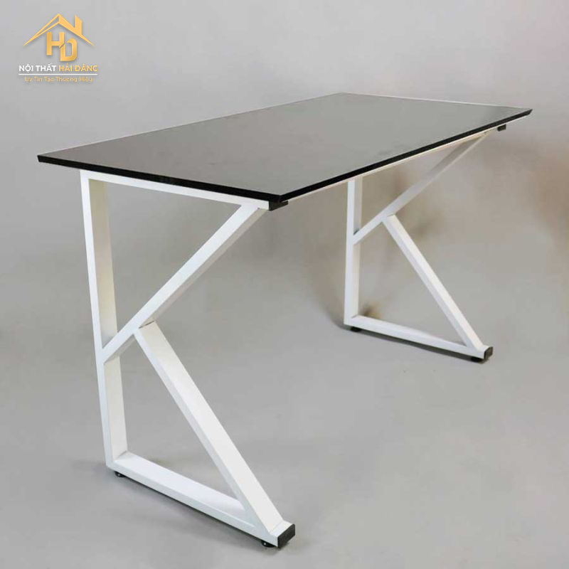 ban-chan-chu-k-chan-sat Bàn Làm Việc Chữ K Là Gì? Cách Chọn Bàn Làm Việc Đúng Nhu Cầu