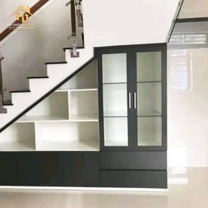 Tủ cầu thang gỗ phối cánh kính