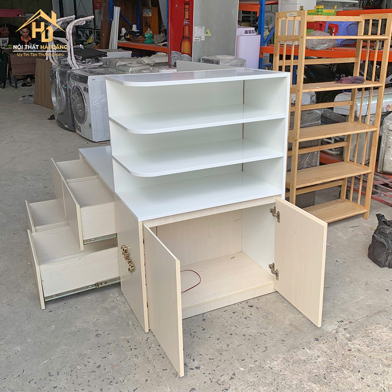 Tủ Trưng Bày Siêu Thị Màu Trắng Gỗ MDF quay-le-tan-trang-10 Tủ Trưng Bày Siêu Thị Màu Trắng Gỗ MDF