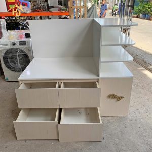 Tủ Trưng Bày Siêu Thị Màu Trắng Gỗ MDF 3 quay le tan trang 11