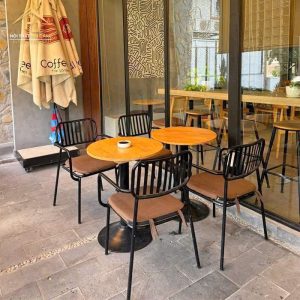 Bộ bàn ghế cafe lưng tựa 9 lá lót nệm