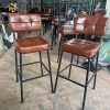 Ghế quầy bar nệm vuông