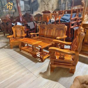 Bộ salon gỗ chạm hoa văn