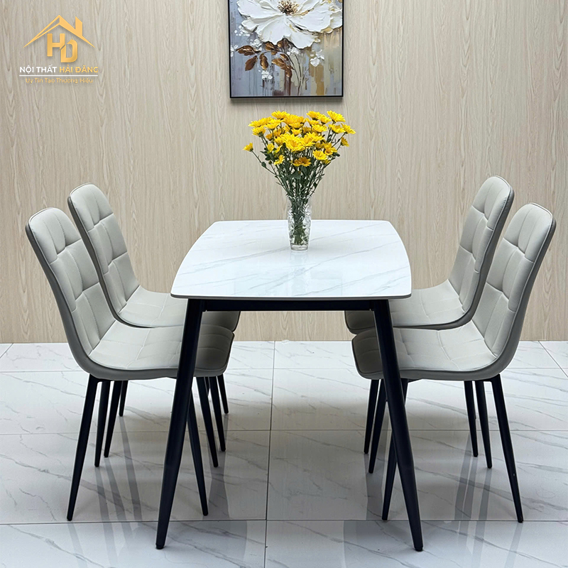 bo-ban-an-gia-dinh-boc-da-1 Bộ Bàn Ăn 4 Ghế Lưng Tựa Ô Vuông