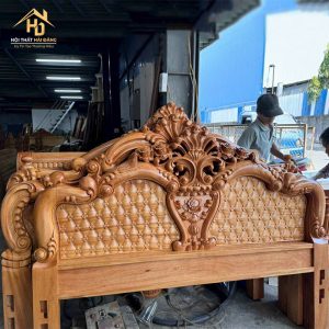 giuopng hoang gia 2