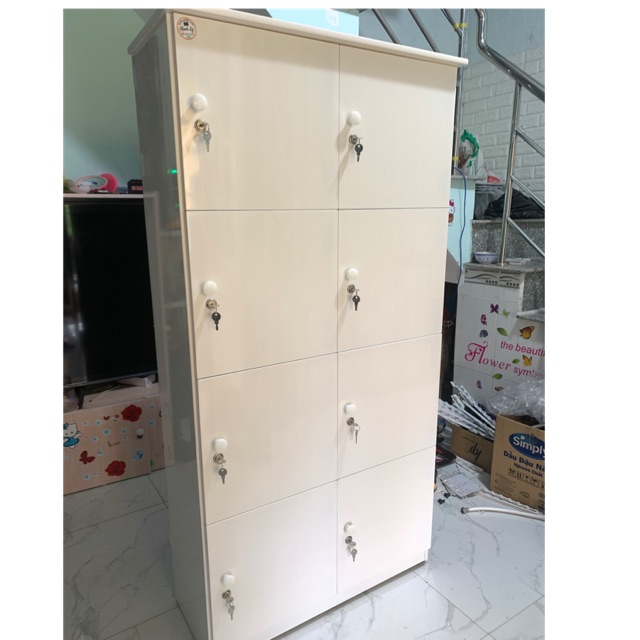 Top 10 tủ locker giá rẻ cho văn phòng, trường học, phòng gym tu-locker-nhua Top 10 tủ locker giá rẻ cho văn phòng, trường học, phòng gym